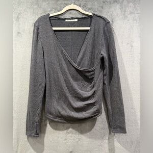 We The Free Knit Like A Boss Long Sleeve Knit Top in Charcoal Gray Size Large